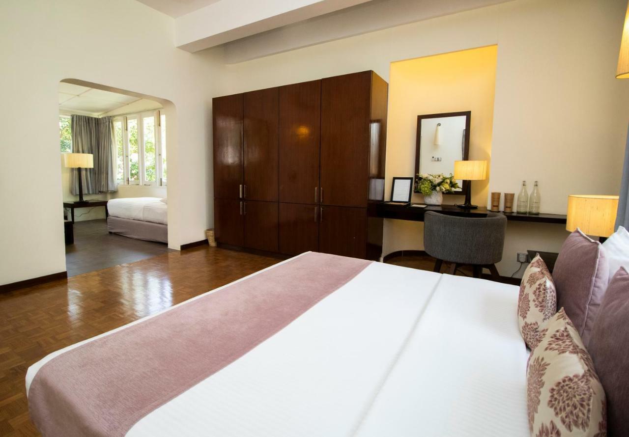 Colombo House By Ceilao Villas ภายนอก รูปภาพ