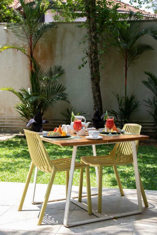 Colombo House By Ceilao Villas ภายนอก รูปภาพ